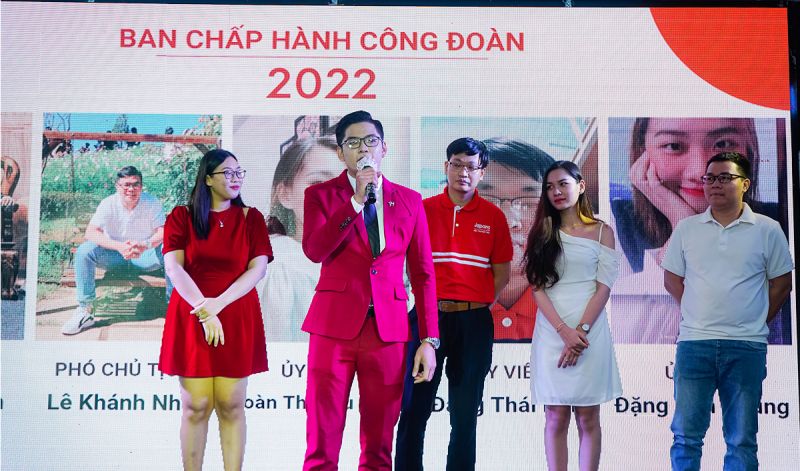 5 thành viên Ban chấp hành công đoàn ra mắt toàn thể nhân sự