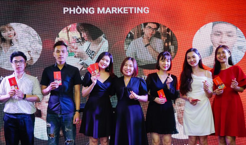 Gala Tất niên 2021 Trường Thịnh Group