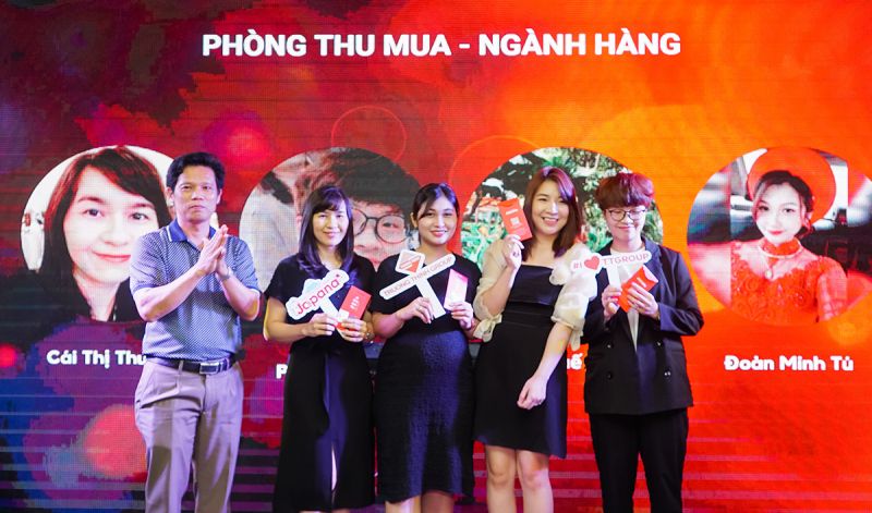 Phòng Thu mua - Ngành hàng nhận lì xì Tết