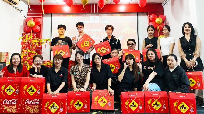 Tất niên 2023: Trường Thịnh Group Ấm Tình Xuân, Cùng Nhau Đón Giáp Thìn
